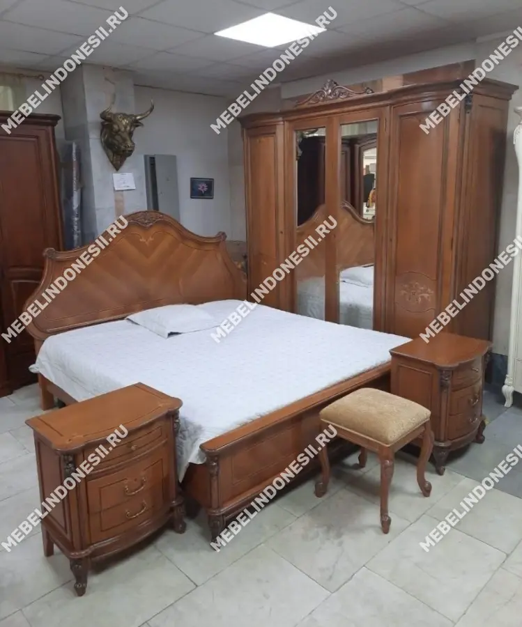 Кровать с фигурным изголовьем 180 "Фирензе" Орех 861  купить в интернет магазине Мебель из массива. Звоните +7 495 961-63-63 Кровати из массива дерева